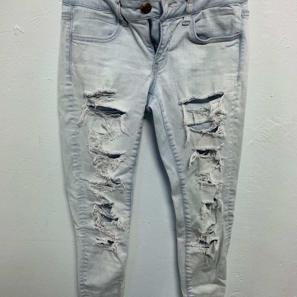 American Eagle Lightwash Low Jegging Jeans